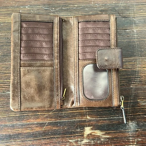 Fossil 1954 Long Live Vintage Leather Wallet - Picture 4 of 5